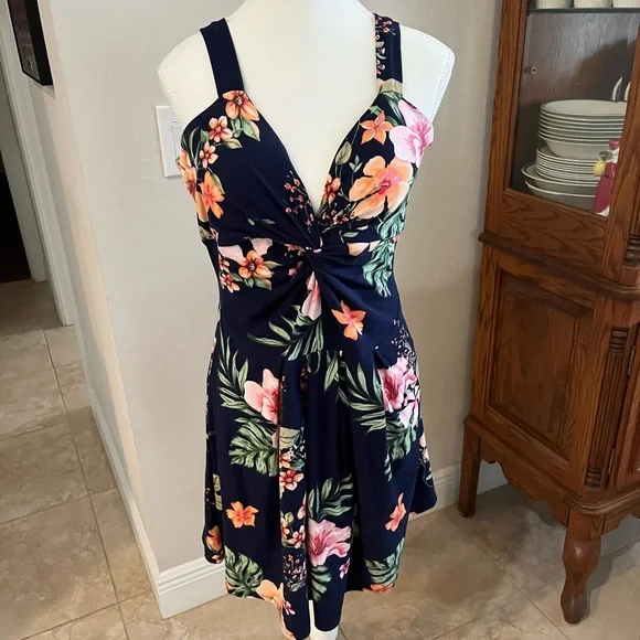 Soft knit dress - Picture 1 of 5